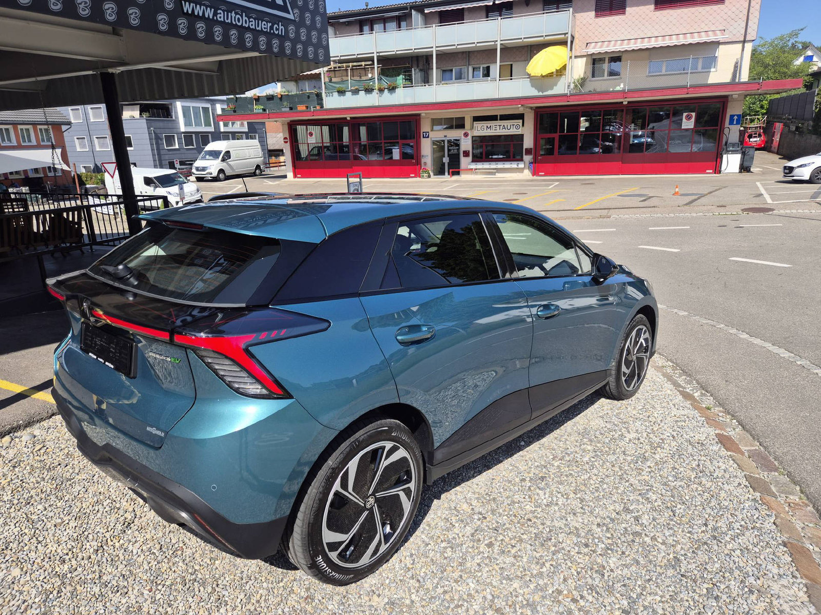 MG 4 64kWh Premium, Électrique, Automatique - 6