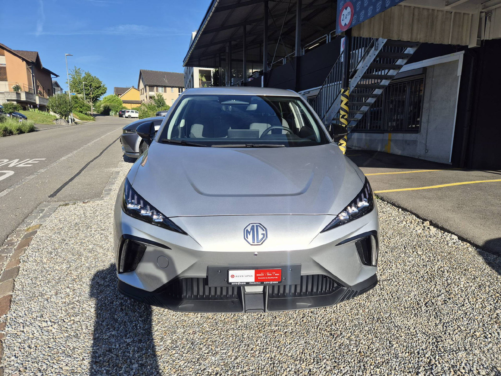 MG 4 64kWh Premium, Électrique, Automatique - 4