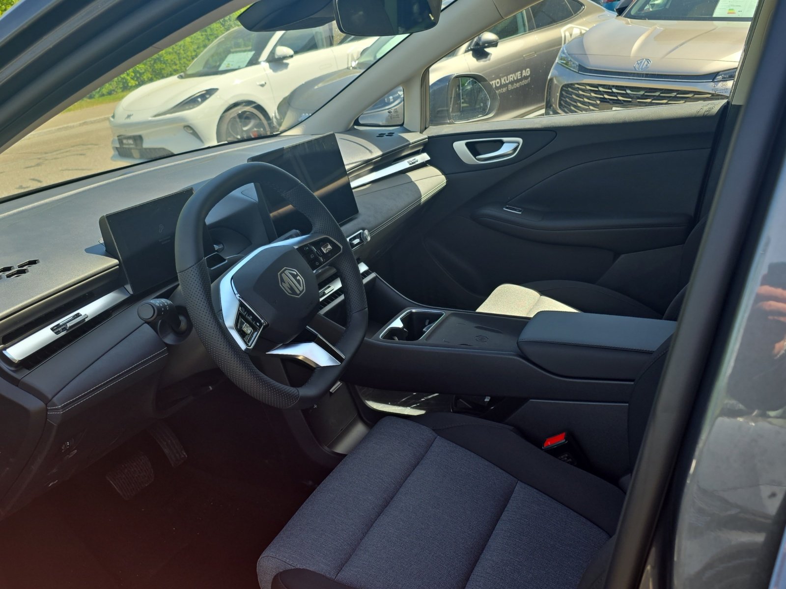 MG 4 Urban 54kWh Premium, Electric, New car, Automatic - 4