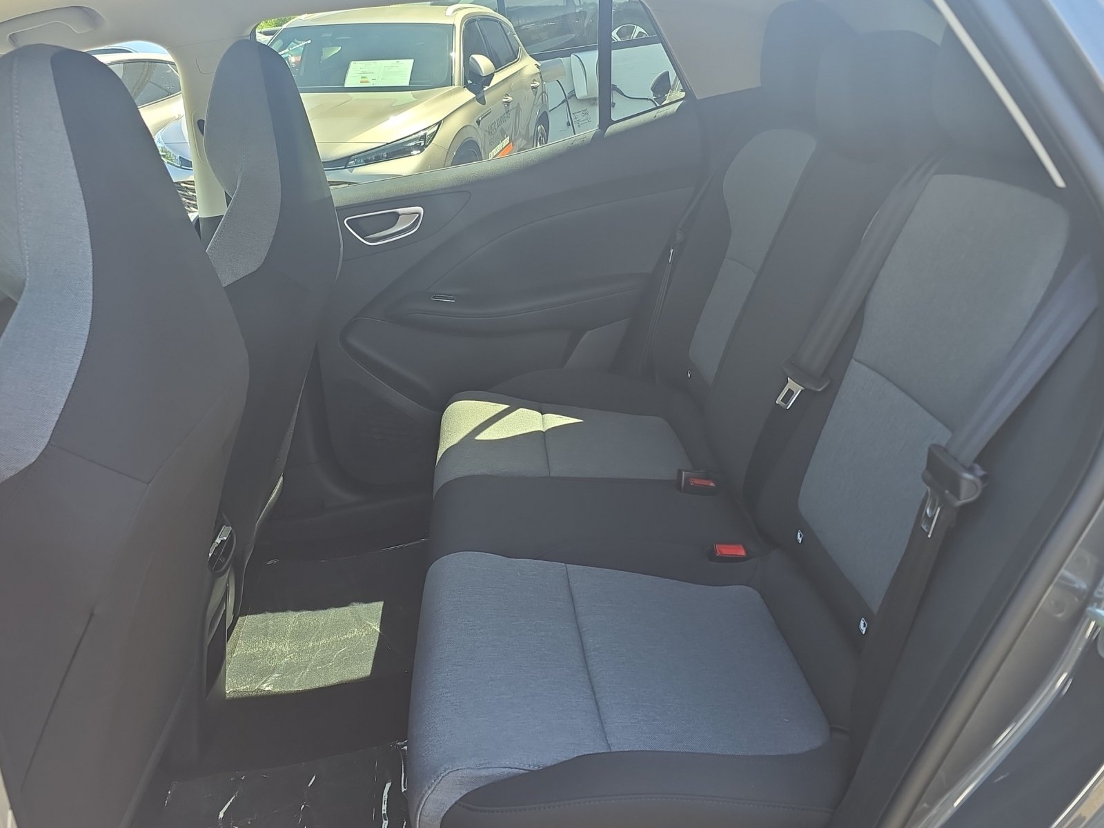 MG 4 Urban 54kWh Premium, Electric, New car, Automatic - 5
