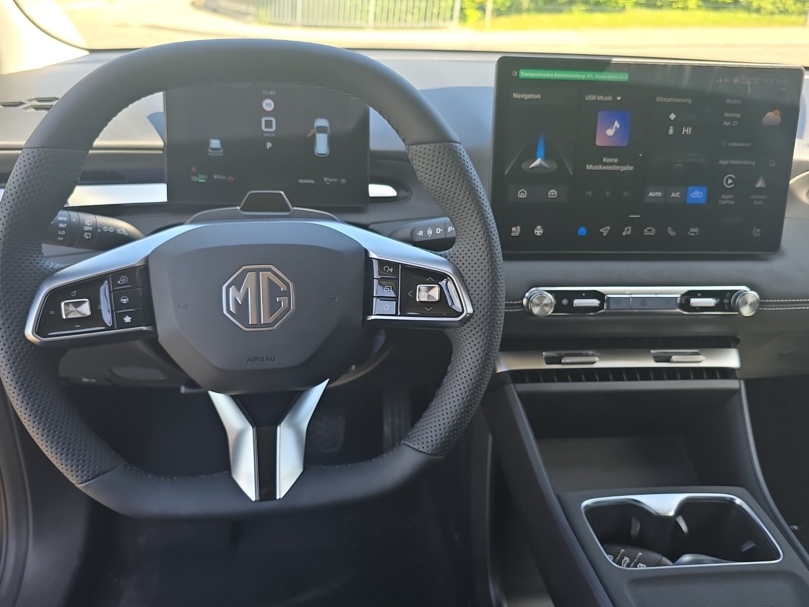 MG 4 Urban 54kWh Premium, Electric, New car, Automatic - 6