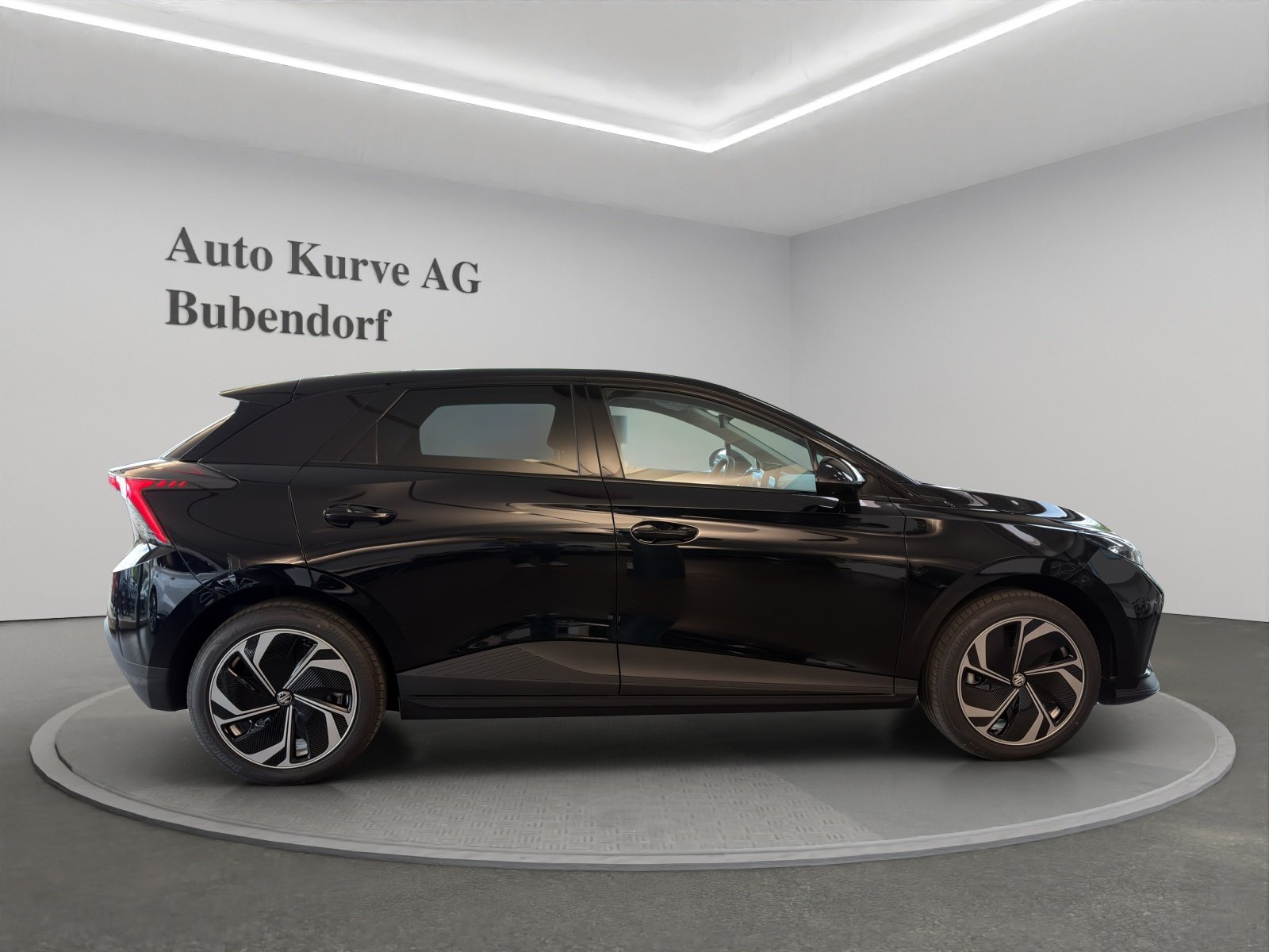 MG 4 77kWh Premium, Electric, New car, Automatic - 3