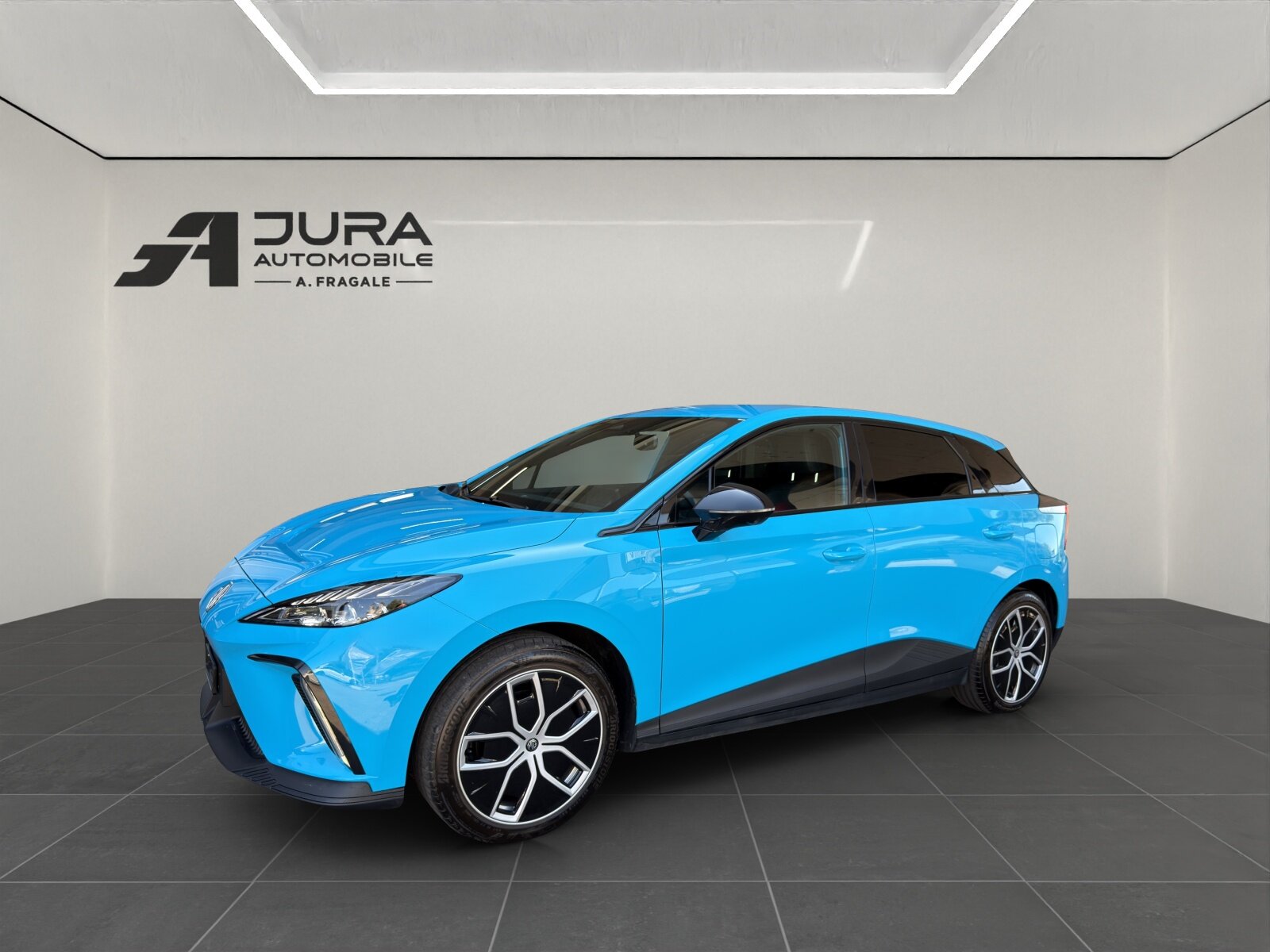 MG 4 64kWh Luxury, Electric, Second hand / Used, Automatic - 2