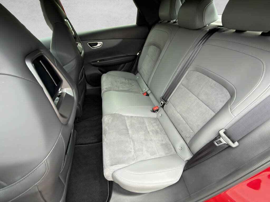 MG MG4 64 kWh Xpower 4WD, Elektro, Occasion / Gebraucht, Automatik - 7