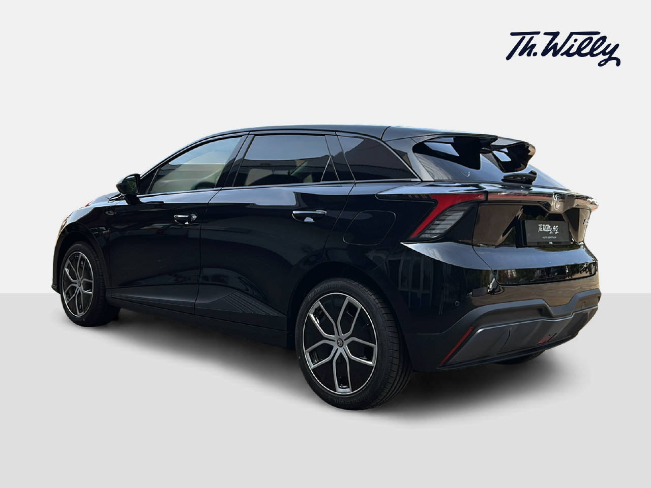 MG 4 64kWh Luxury, Electric, Ex-demonstrator, Automatic - 3