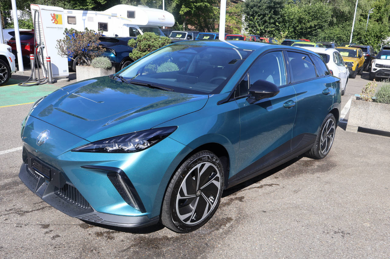 MG 4 64kWh Premium, Electric, Ex-demonstrator, Automatic - 7