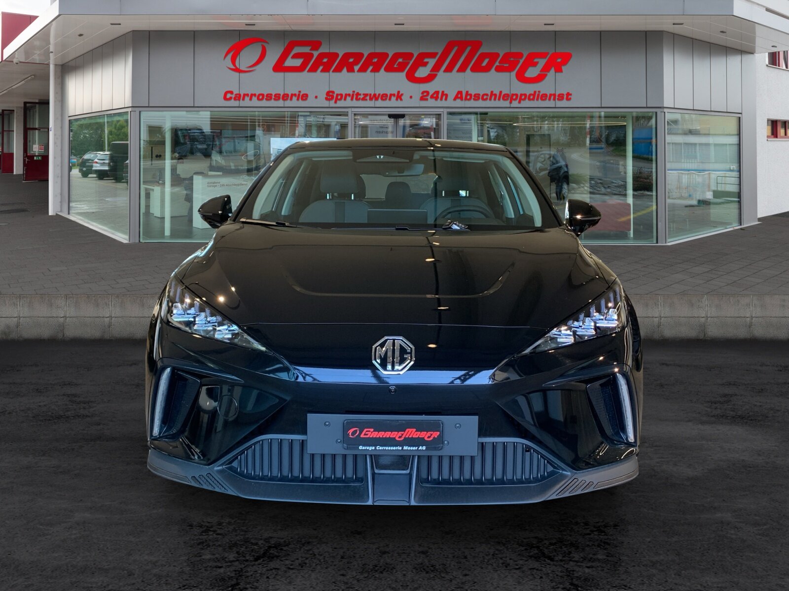MG 4 77 kWh Premium, Electric, Ex-demonstrator, Automatic - 2