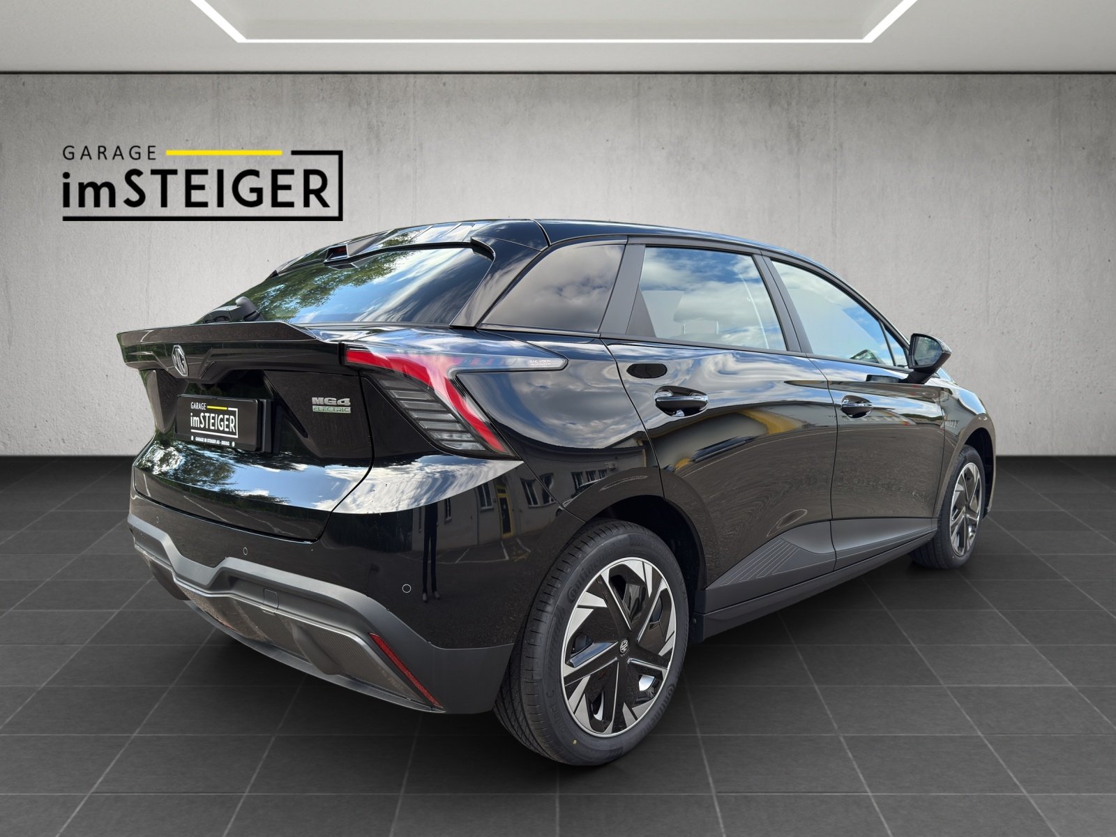 MG 4 64kWh Luxury, Elektro, Vorführwagen, Automatik - 5