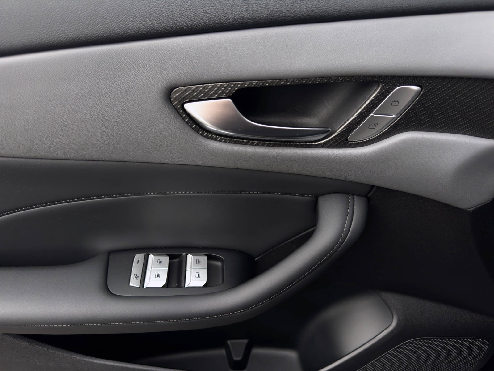 MG S5 EV 64 kWh Luxury, Elettrica, Auto nuove, Automatico - 7