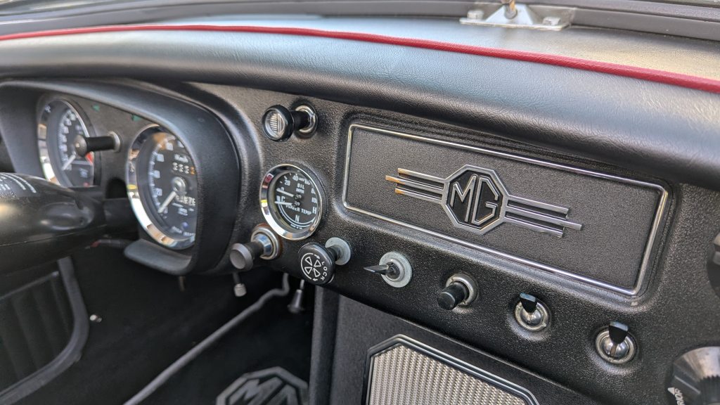 MG MGB 1800, Essence, Voiture de collection, Manuelle - 7