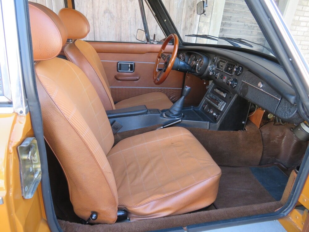 MG MGB GT, Petrol, Classic, Manual - 6