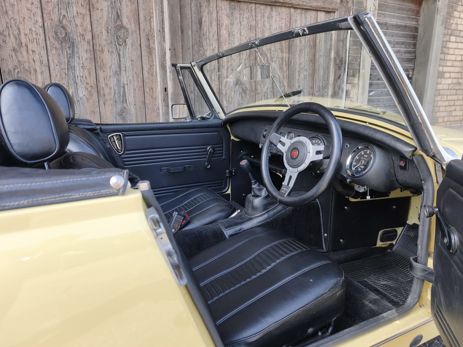 MG Midget MkIII, Petrol, Classic, Manual - 5