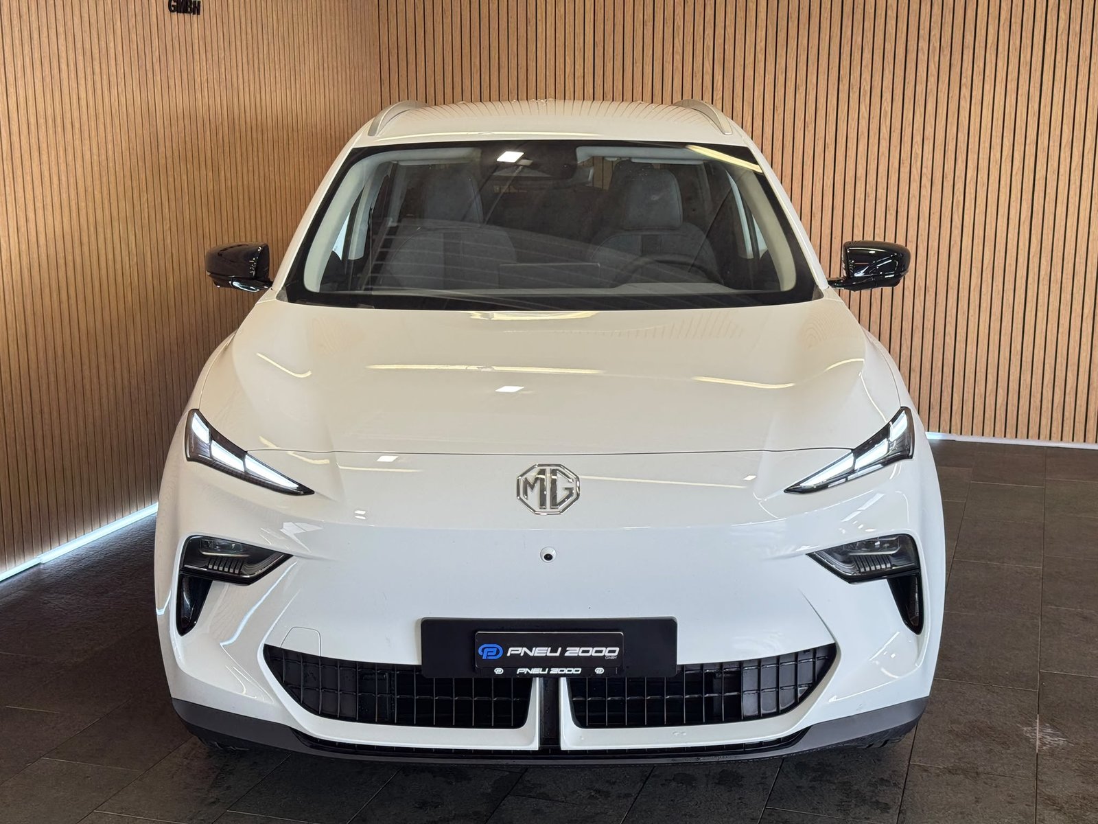 MG S5 EV 64kWh Luxury, Electric, New car, Automatic - 2