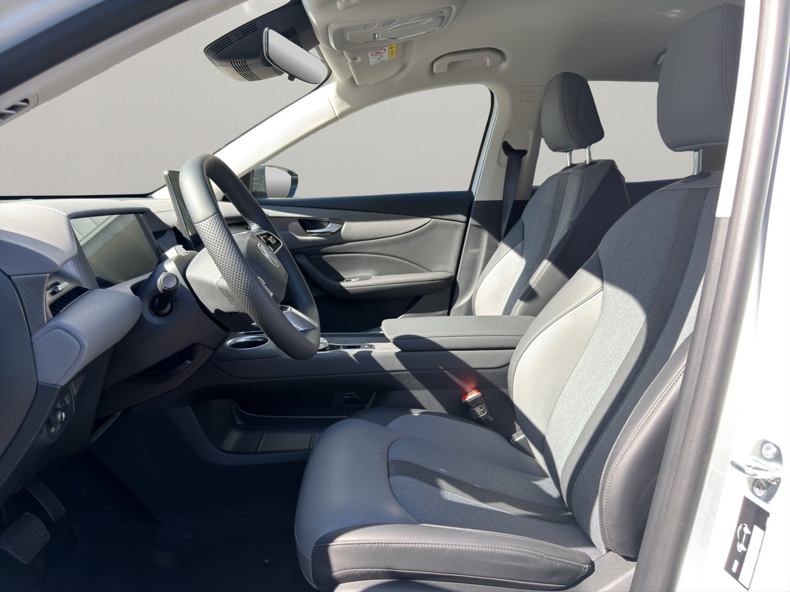 MG S5 EV 64 kWh Luxury, Electric, New car, Automatic - 7