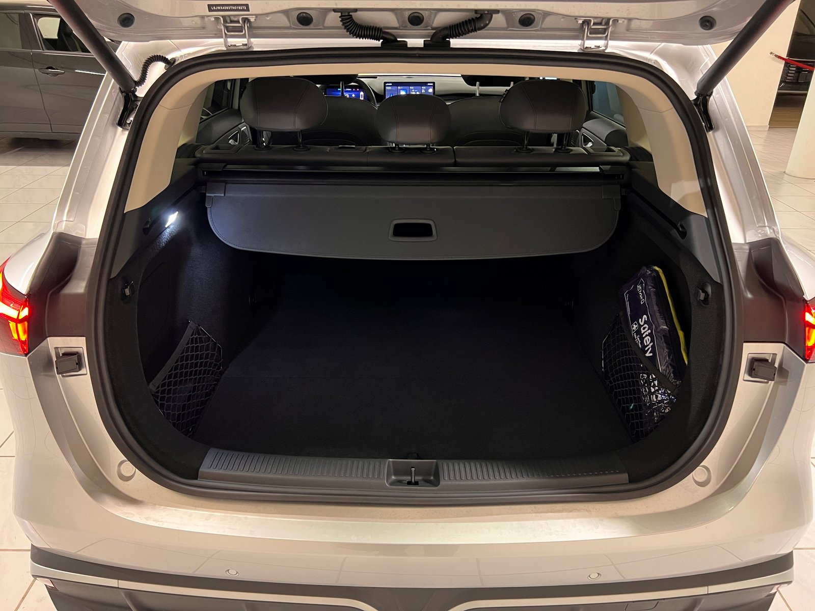 MG S6 EV 77kWh Luxury AWD, Elettrica, Auto nuove, Automatico - 7
