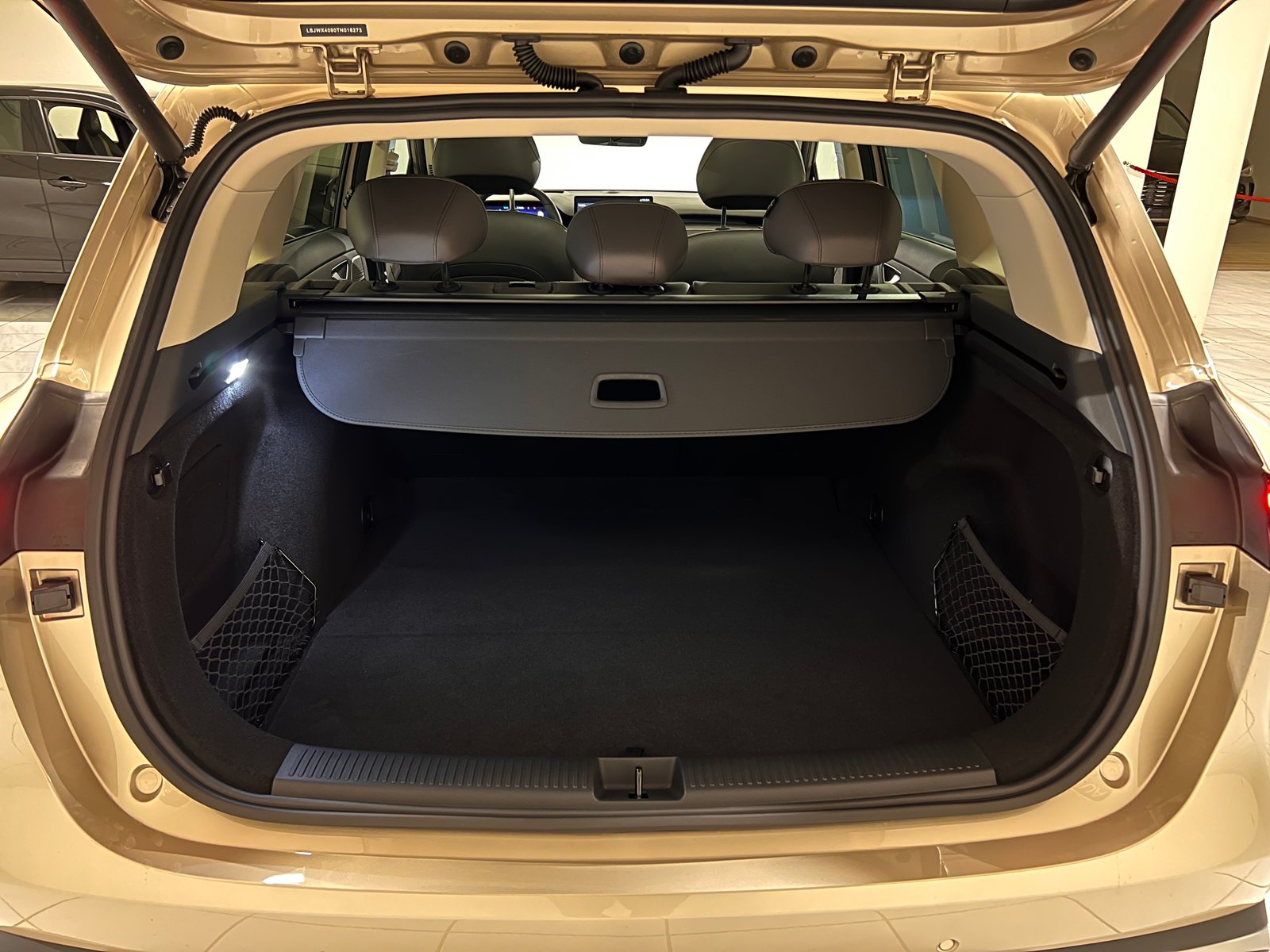 MG S6 EV 77kWh Luxury AWD, Électrique, Voiture de démonstration, Automatique - 7