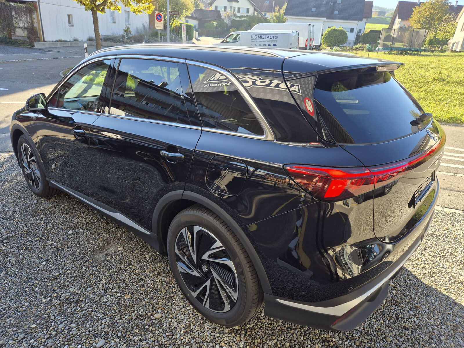 MG S6 EV 77 kWh Luxury 4WD, Elettrica, Auto a km zero, Automatico - 5