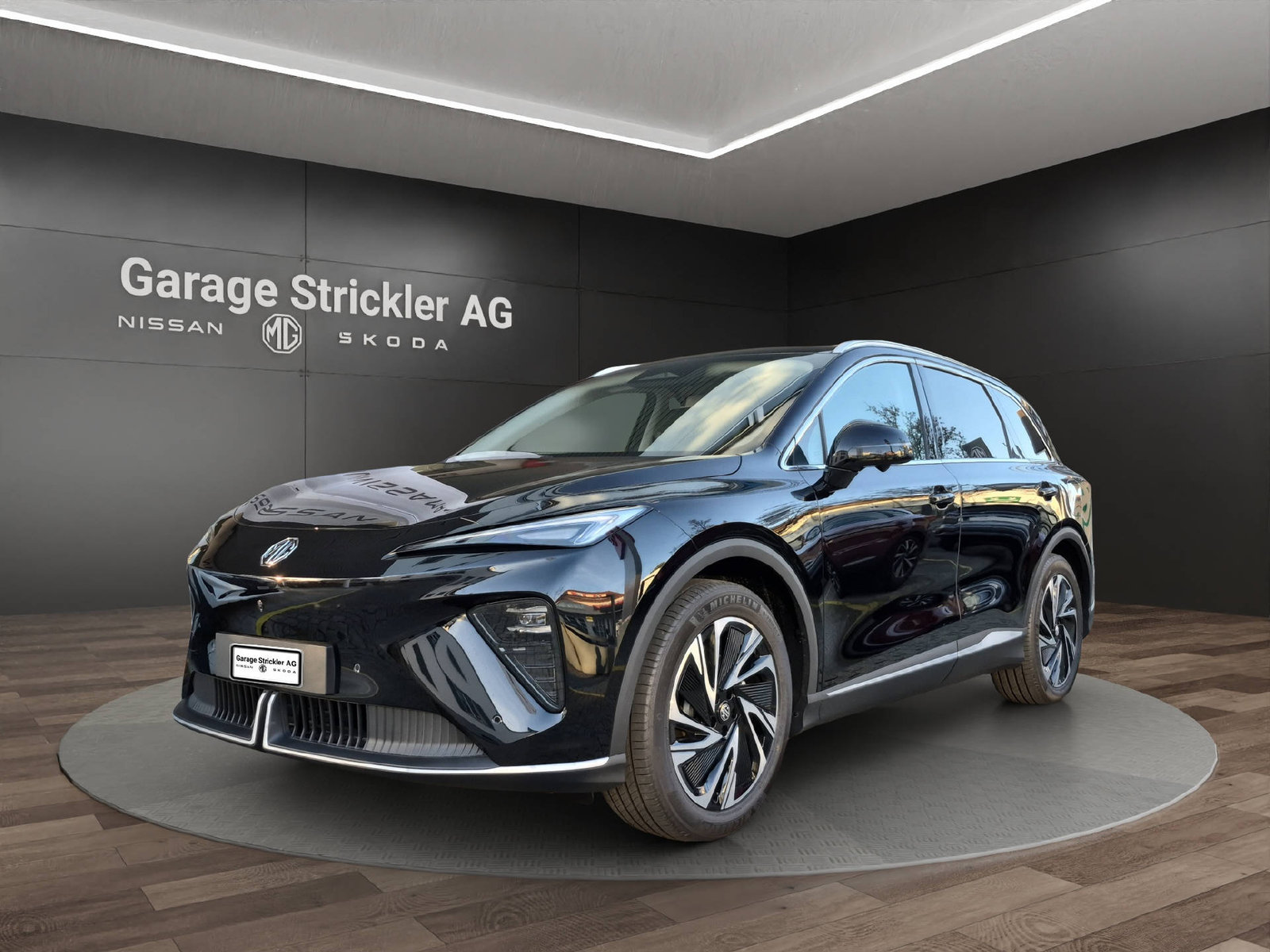 MG S6 EV 77 kWh Luxury 4WD