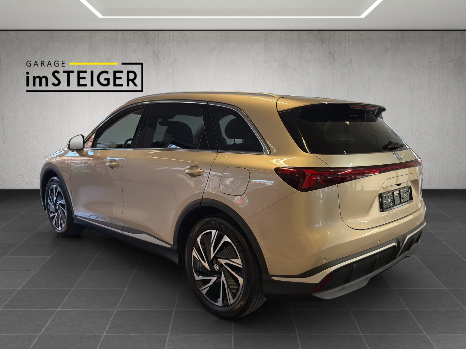 MG S6 EV 77 kWh Luxury 4WD, Electric, New car, Automatic - 3