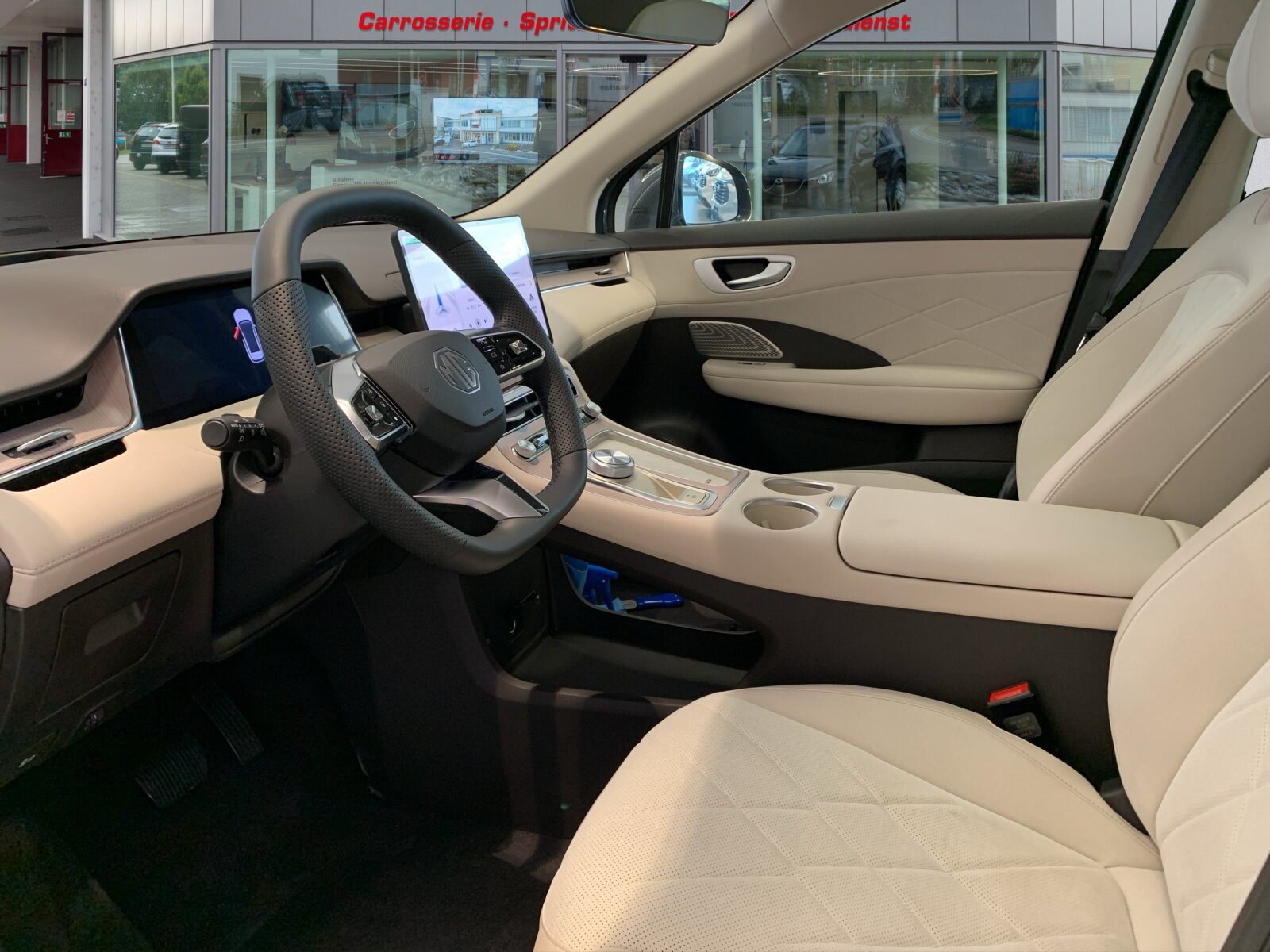 MG S6 EV 77 kWh Luxury 4WD, Électrique, Voiture nouvelle, Automatique - 7