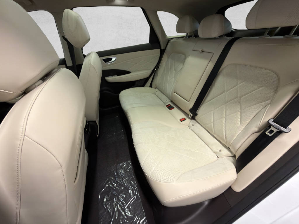 MG S6 EV 77 kWh Luxury AWD, Elektro, Vorführwagen, Automatik - 7