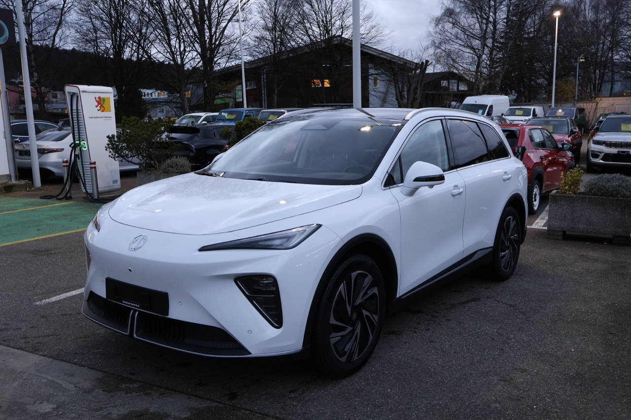 MG S6 EV 77 kWh Luxury 4WD, Elektro, Vorführwagen, Automatik - 5
