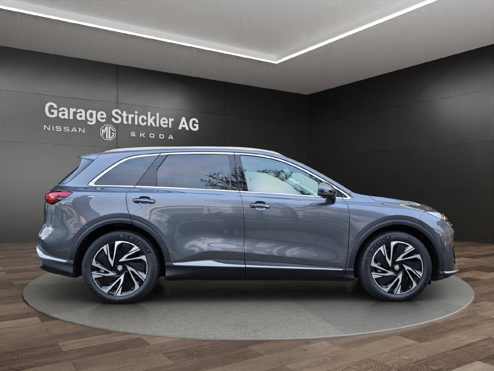 MG S6 EV 77 kWh Luxury 4WD, Electric, Ex-demonstrator, Automatic - 6