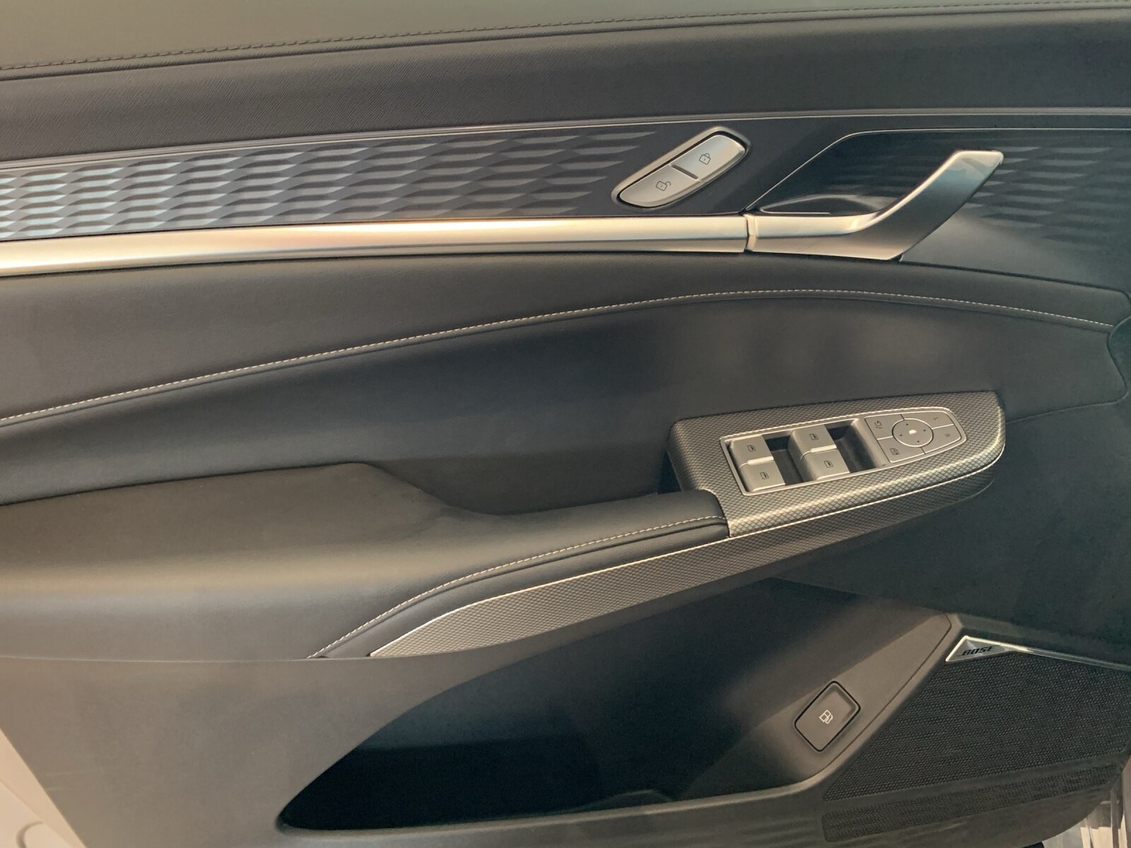 MG S9 1.5 PHEV Premium, Plug-in-Hybrid Benzina/Elettrica, Auto nuove, Automatico - 7