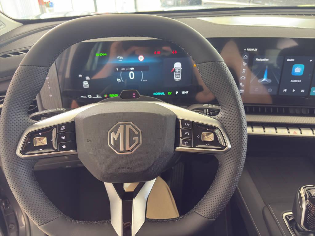 MG S9 1.5 PHEV Comfort, Plug-in-Hybrid Benzina/Elettrica, Auto nuove, Automatico - 6