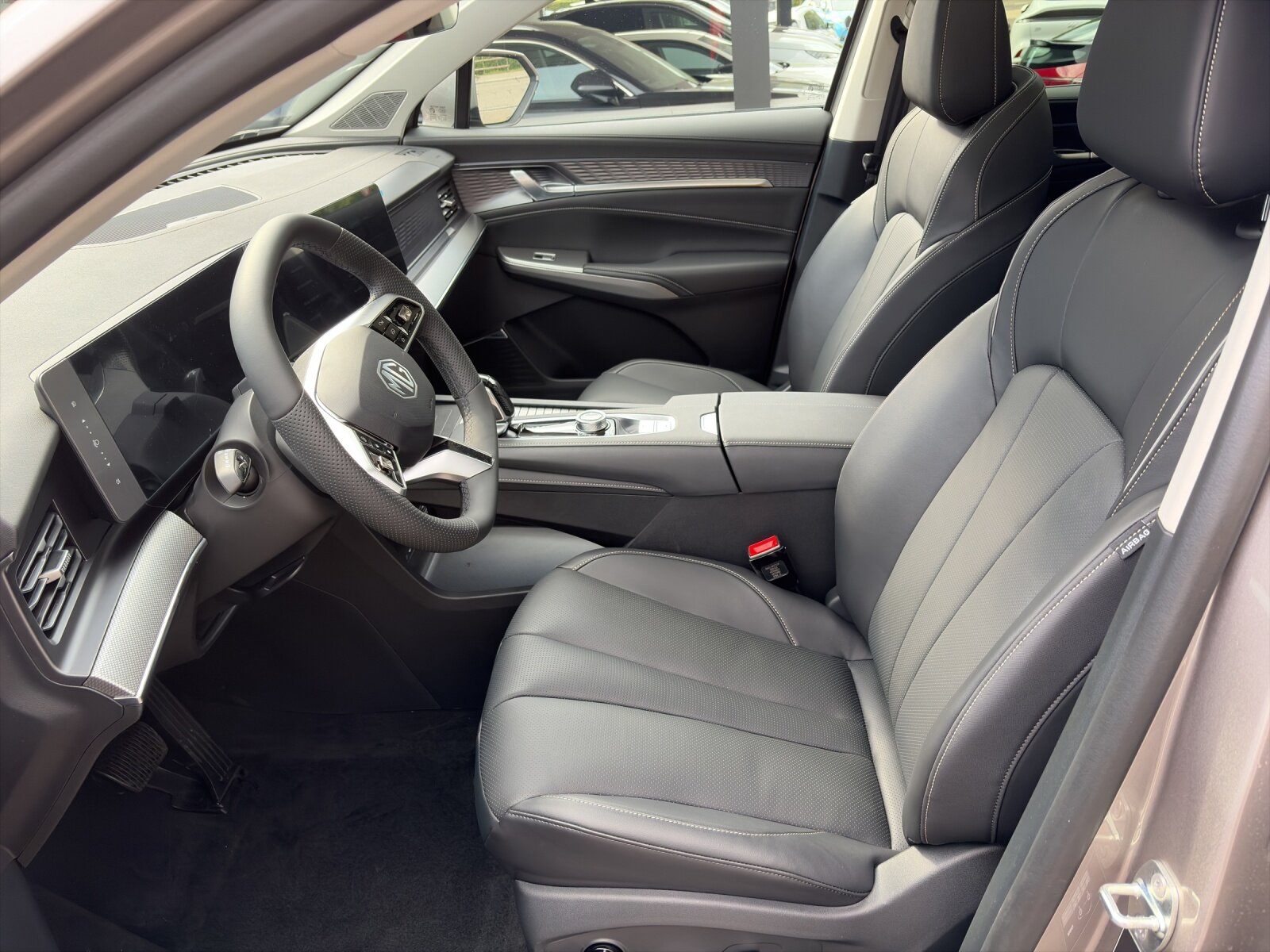 MG S9 1.5 PHEV Premium, Voll-Hybrid Benzin/Elektro, Vorführwagen, Automatik - 4