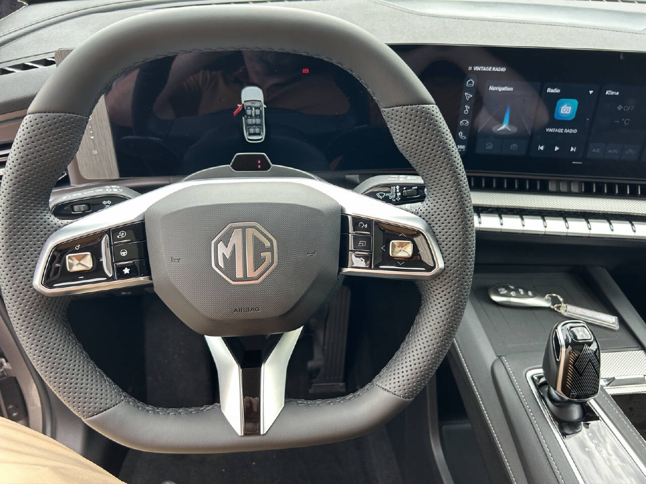 MG S9 1.5 PHEV Comfort, Plug-in-Hybrid Benzina/Elettrica, Auto dimostrativa, Automatico - 7