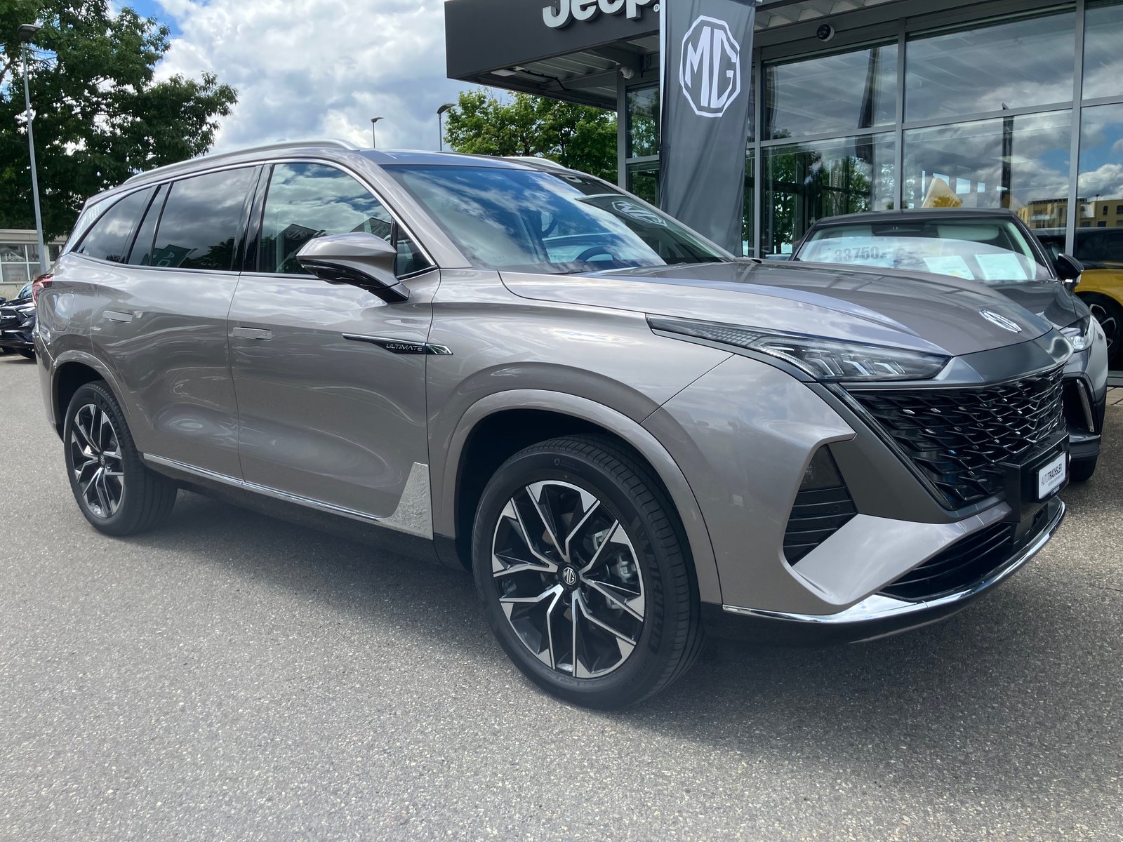 MG S9 1.5 T PHEV Premium, Plug-in-Hybrid Petrol/Electric, Ex-demonstrator, Automatic - 2