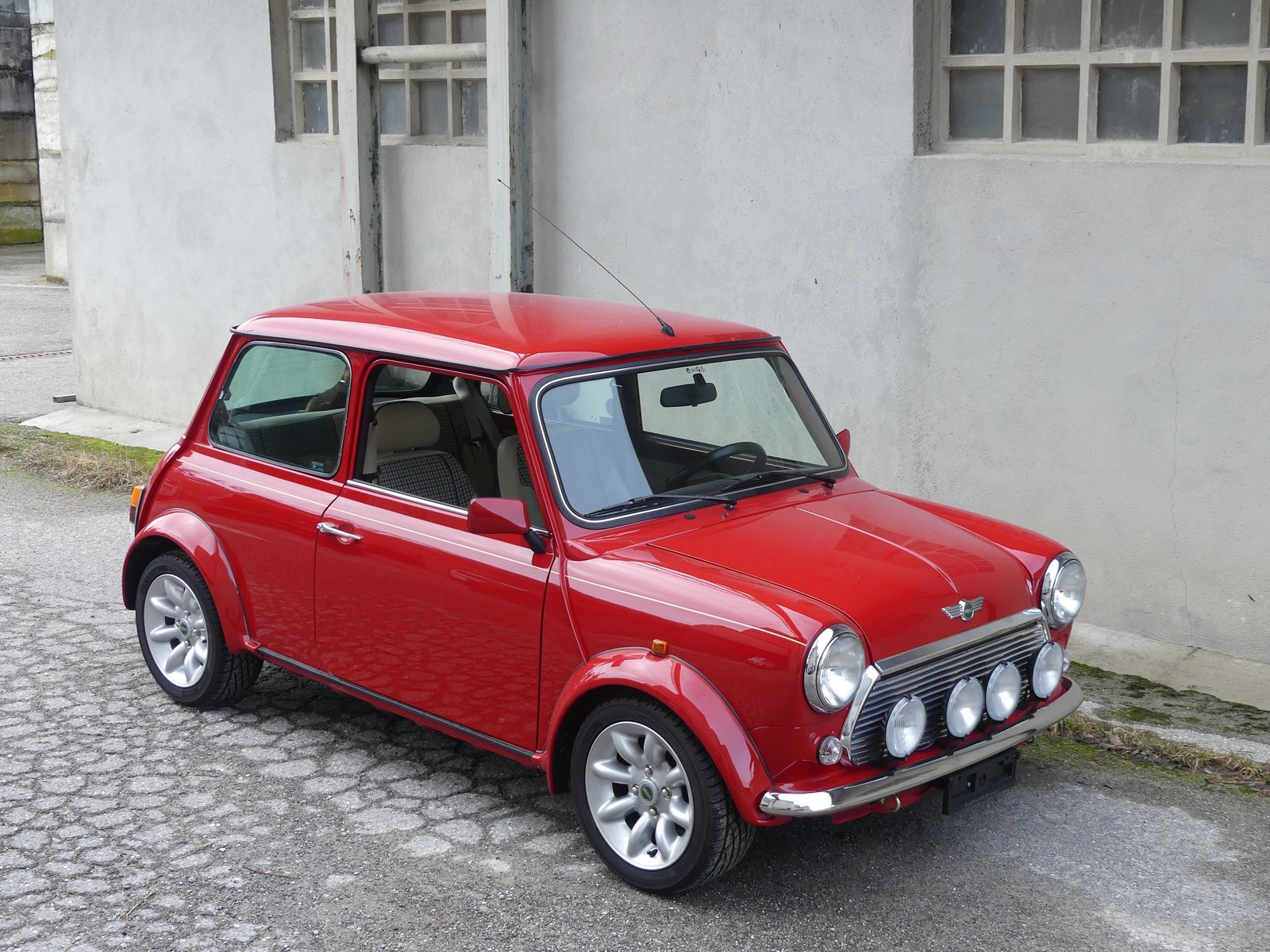 MINI 1.3i, Petrol, Second hand / Used, Manual - 2