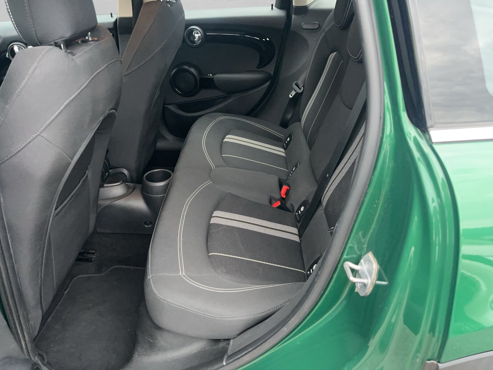 MINI 5door Cooper S, Petrol, Second hand / Used, Manual - 7
