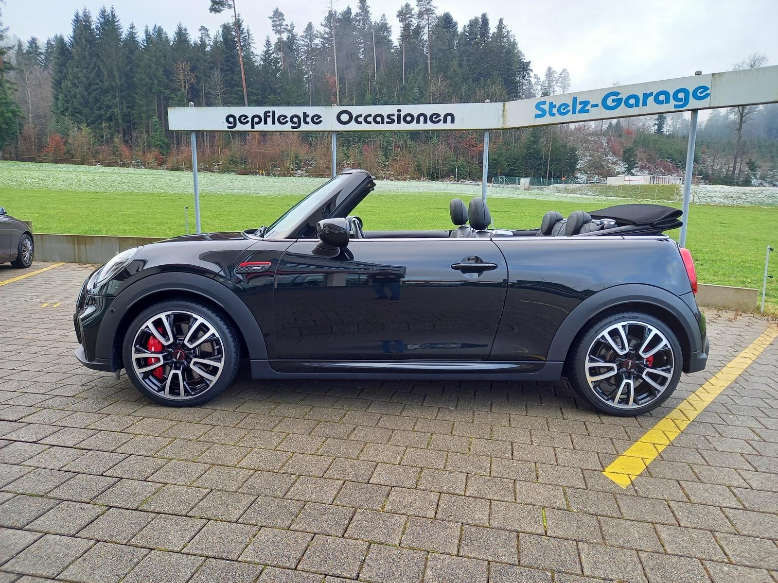 MINI Cabrio F57 2.0i John Cooper Works SAG, Petrol, Second hand / Used, Automatic - 3