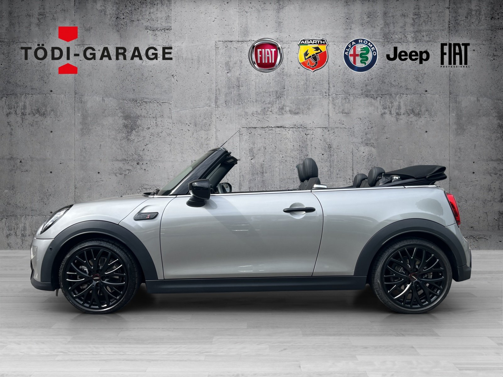 MINI Cabrio F57 2.0i Cooper S SDKG, Petrol, Second hand / Used, Automatic - 3