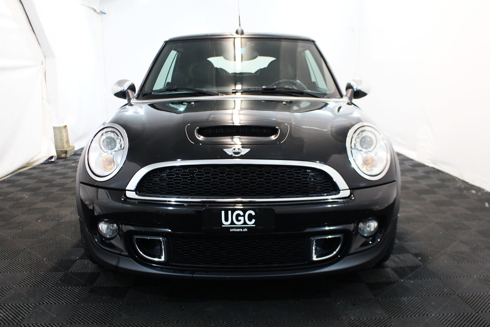 MINI Cabrio R57 1.6i Cooper S, Petrol, Second hand / Used, Manual - 2