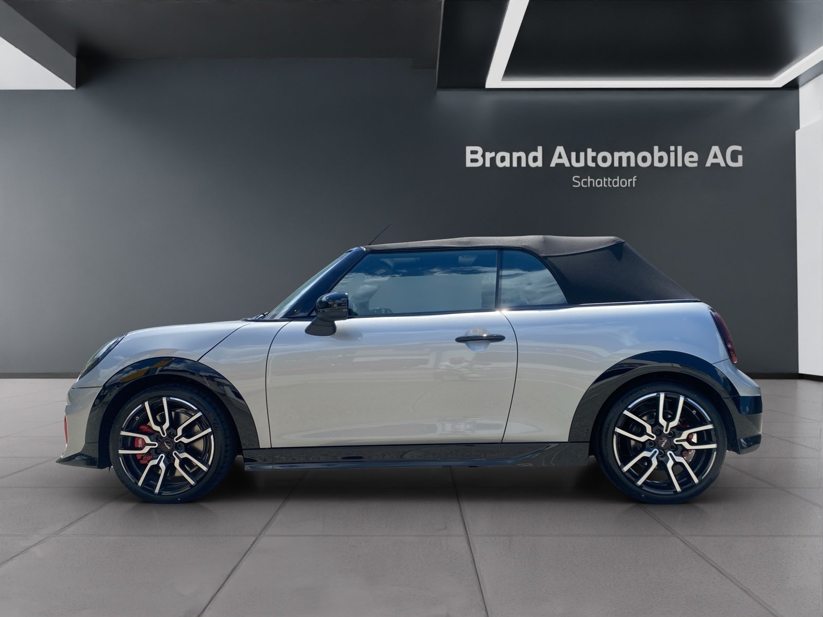 MINI Cabrio F67 2.0i John Cooper Works, Petrol, Second hand / Used, Automatic - 2