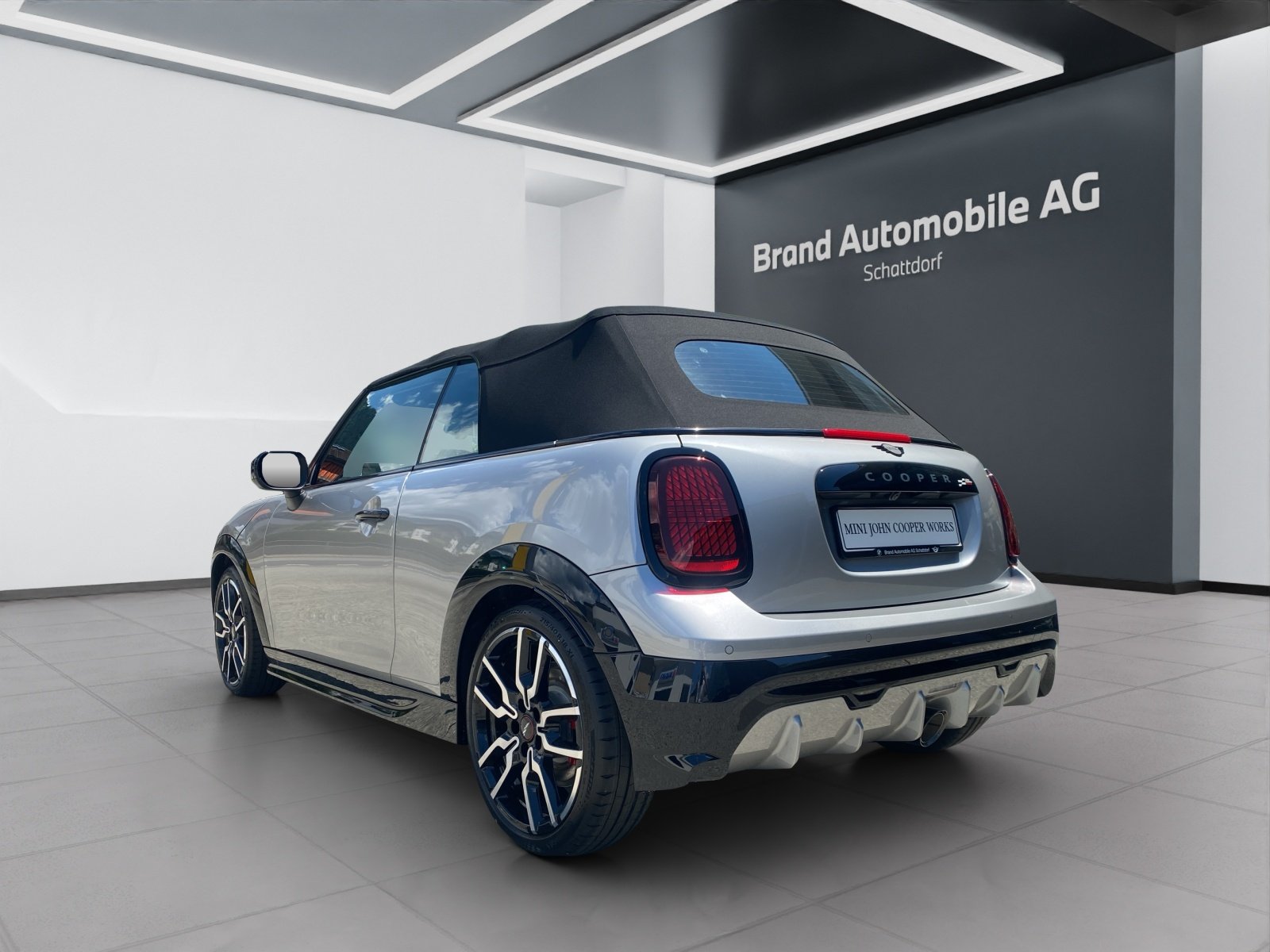 MINI Cabrio F67 2.0i John Cooper Works, Petrol, Second hand / Used, Automatic - 3