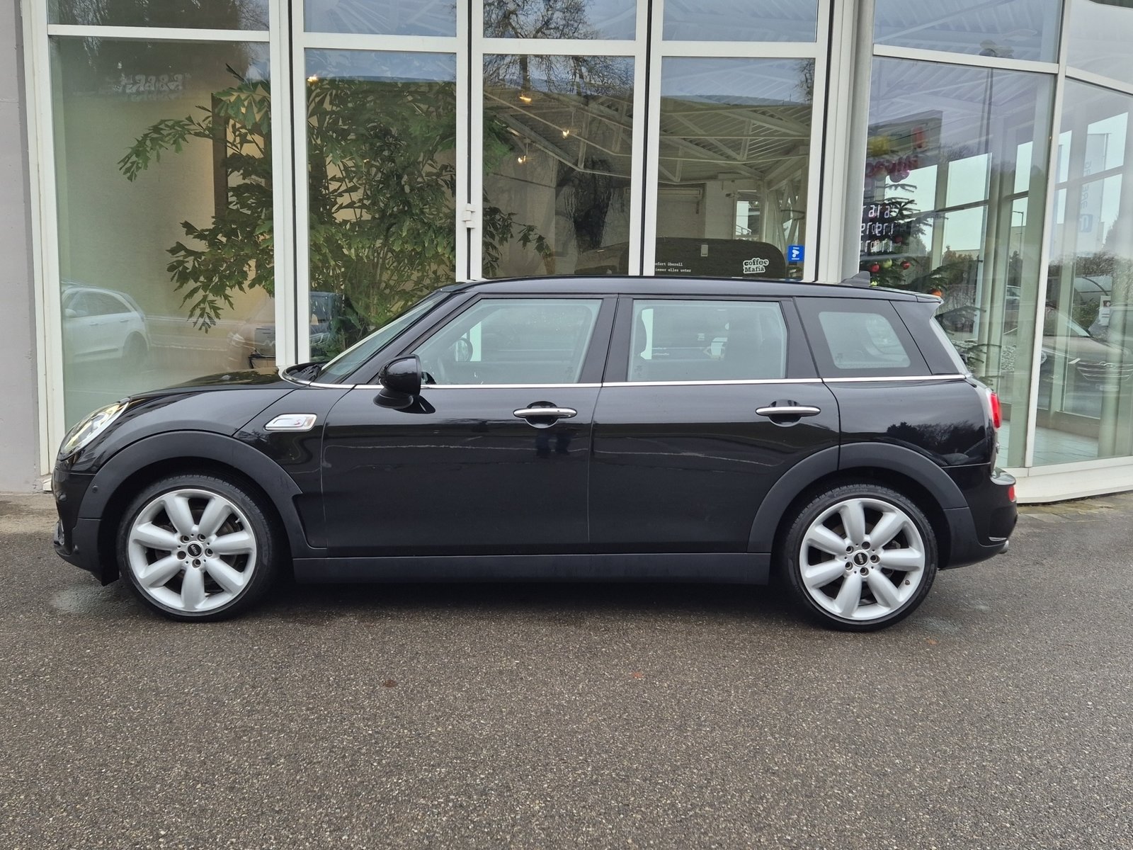 MINI Clubman Cooper S ALL4 Steptronic, Benzin, Occasion / Gebraucht, Automat - 4