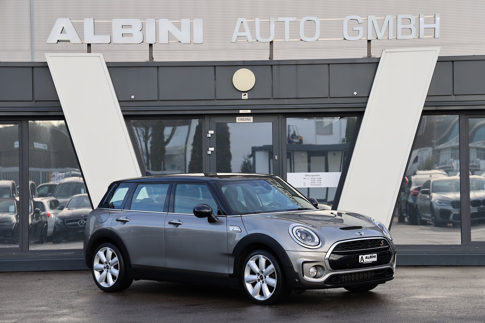 MINI Clubman Cooper S ALL4 Steptronic, Benzin, Occasion / Gebraucht, Automatik - 2