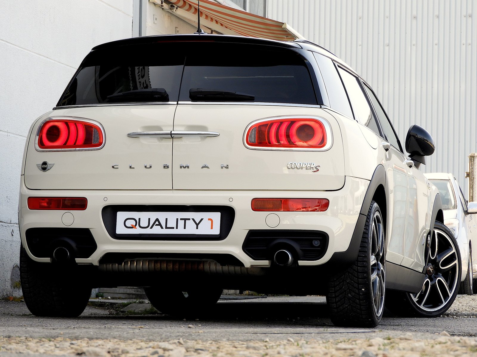 MINI Clubman Cooper S ALL4 John Cooper Works I CH FZ I BMW /, Essence, Occasion / Utilisé, Manuelle - 5