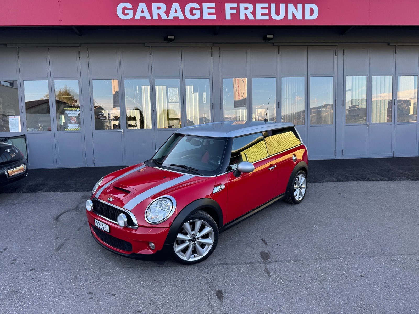 MINI Clubman Cooper S Steptronic, Benzin, Occasion / Gebraucht, Automatik - 4
