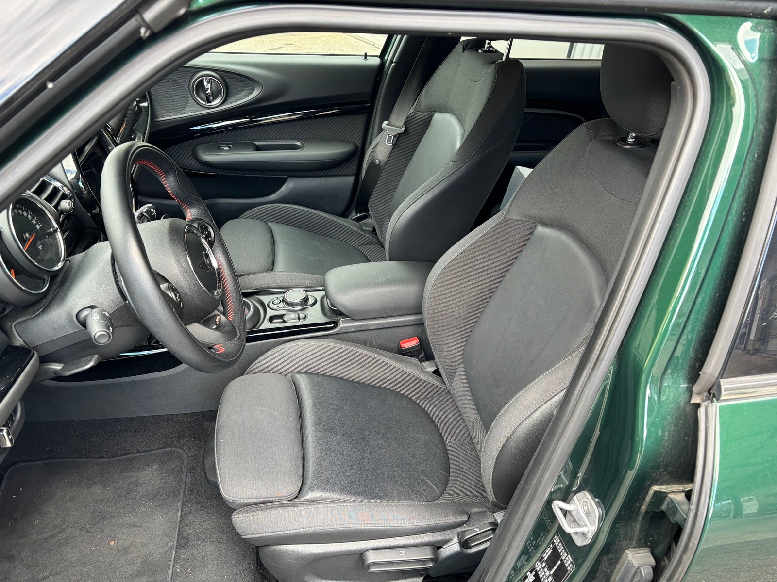 MINI Clubman Cooper S ALL4 Steptronic, Benzin, Occasion / Gebraucht, Automatik - 5