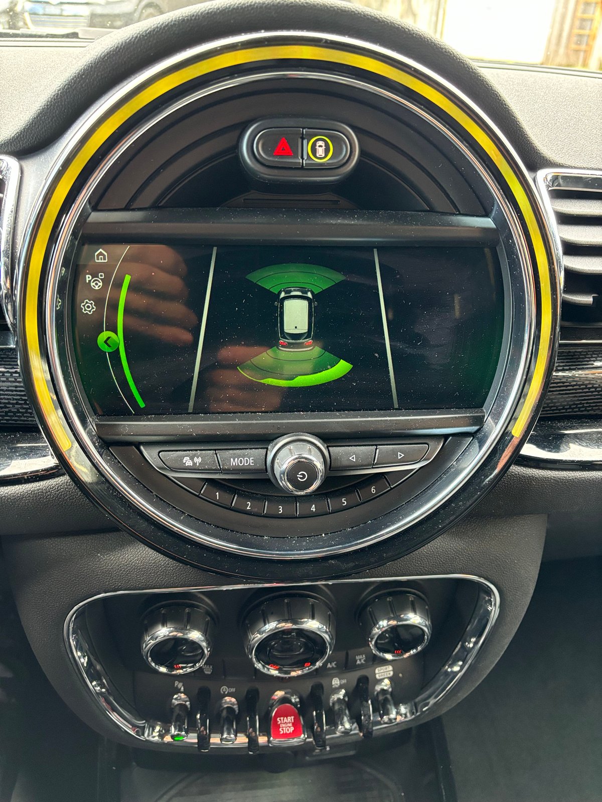 MINI Clubman Cooper S ALL4 Steptronic, Benzin, Occasion / Gebraucht, Automatik - 7