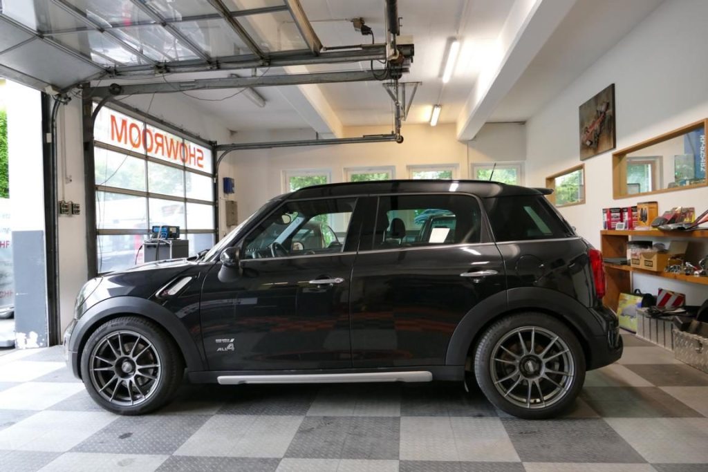 MINI COUNTRYMAN 1.6i Cooper S ALL4, Petrol, Second hand / Used, Automatic - 2