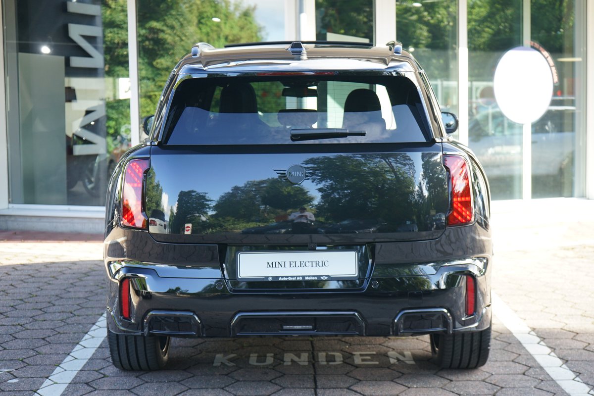 MINI Countryman SE ALL 4 "JCW TRIM", Électrique, Voiture nouvelle, Automatique - 4