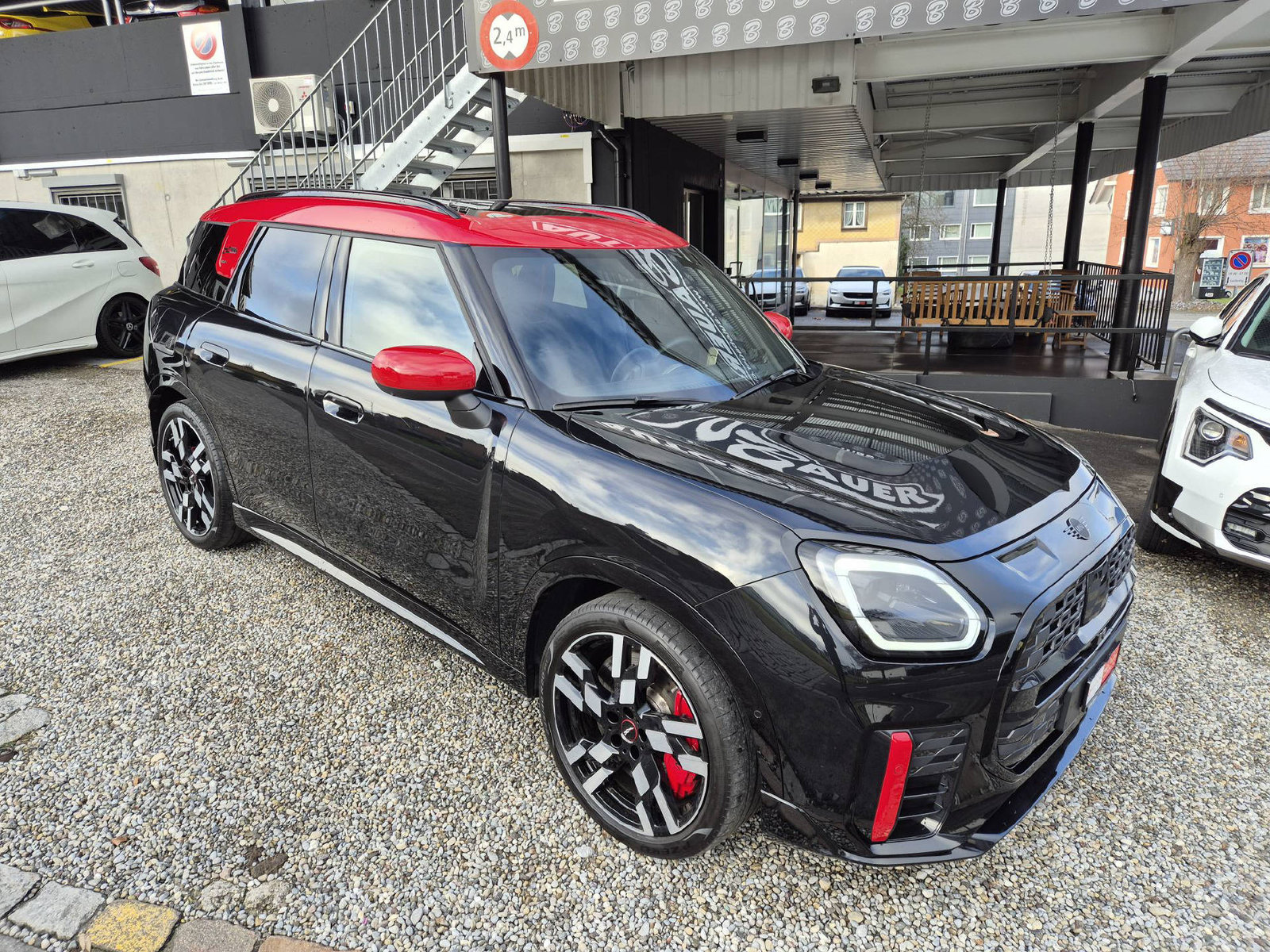 MINI Countryman U25 2.0i John Cooper Works ALL4 300, Petrol, Second hand / Used, Automatic - 2
