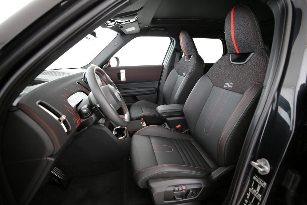 MINI Countryman U25 2.0i John Cooper Works ALL4, Benzin, Occasion / Gebraucht, Automatik - 4