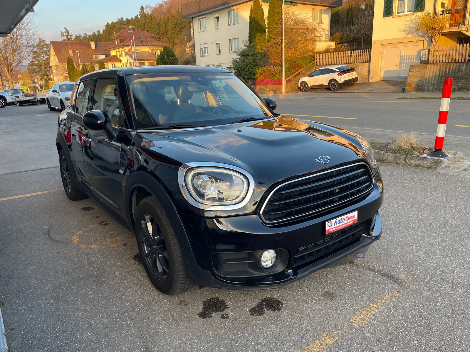 MINI Countryman One FWD Steptronic, Benzin, Occasion / Gebraucht, Automatik - 3